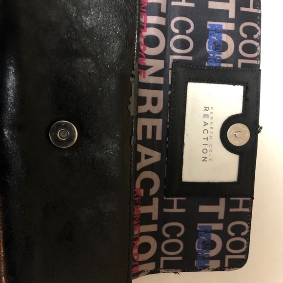 kenneth cole wallet women’s Black Long With Metal Logo Attachment Authentic - Picture 4 of 8